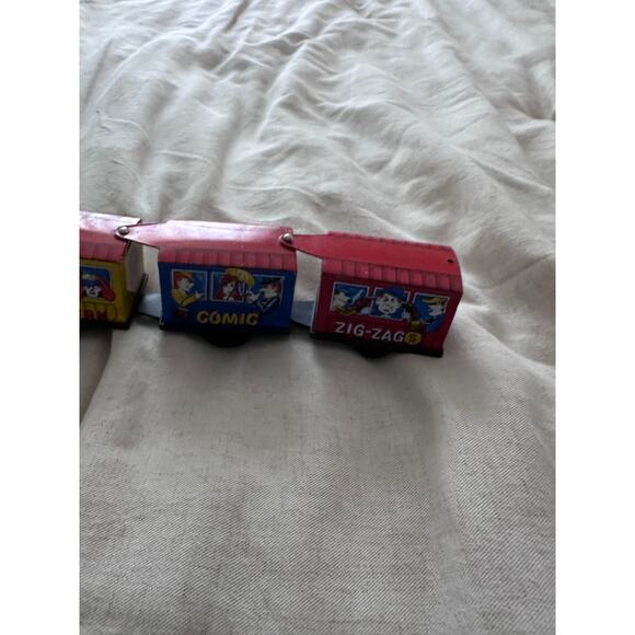 Vintage Western Comic Zig Zag Tin Litho Wind Up Train - Picture 2 of 6